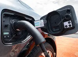 Recharger sa voiture lui a coûté un SMIC : il n’en revient toujours pas